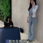 小姐姐买衣服打折视频,揭秘衣服打折背后的购物技巧