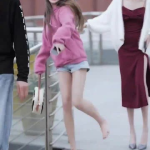 怎么能闻到小姐姐脚臭,如何巧妙察觉小姐姐脚部异味之谜